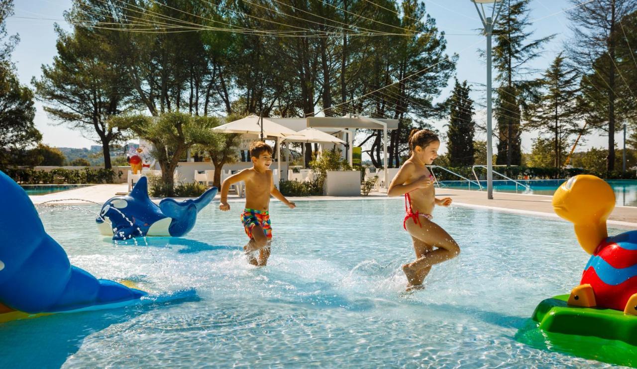 Maistra Camping Valkanela Mobile Homes Funtana Luaran gambar