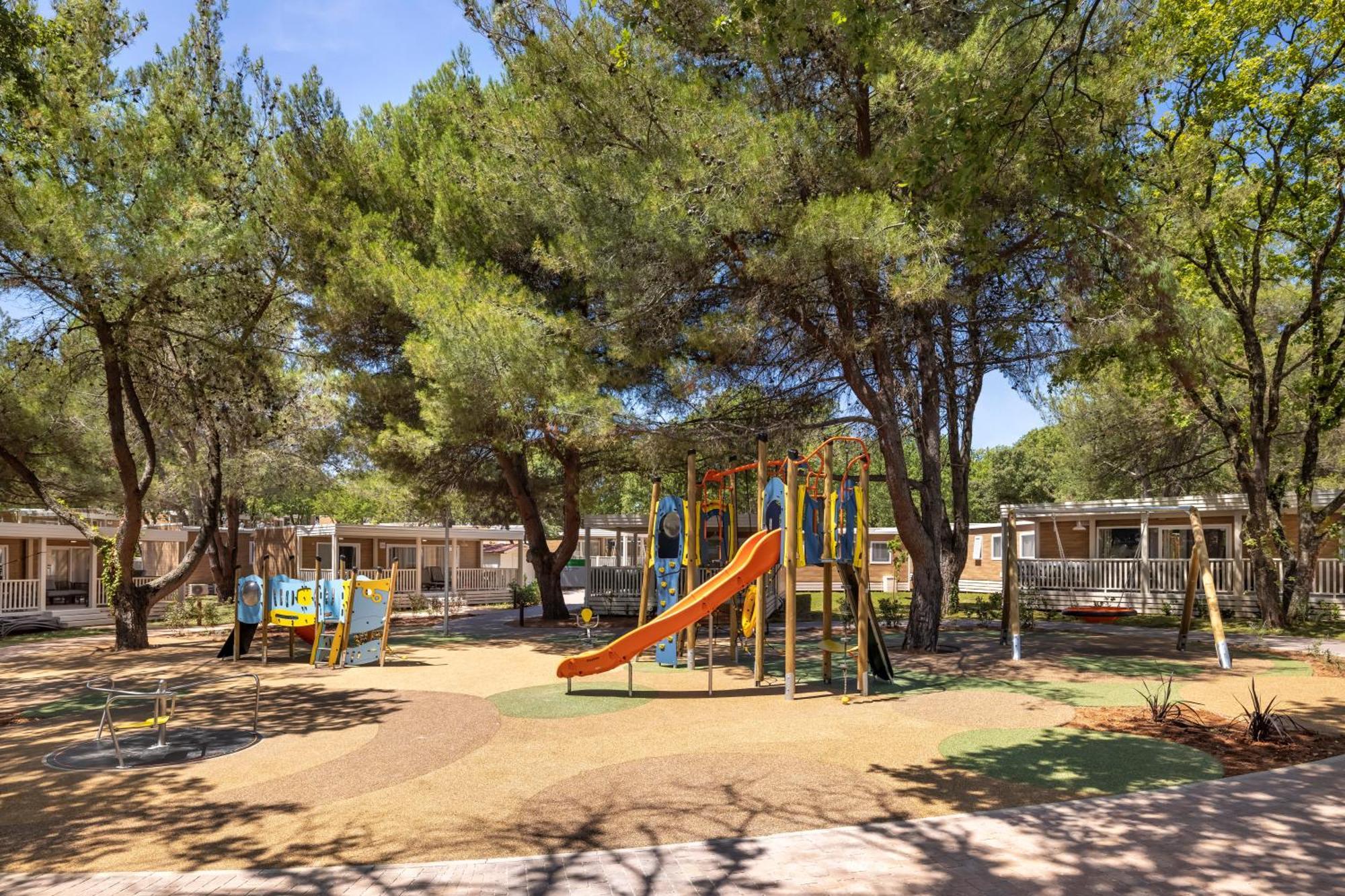 Maistra Camping Valkanela Mobile Homes Funtana Luaran gambar