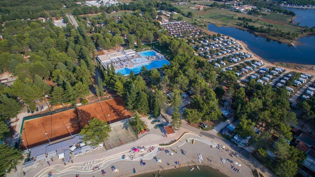 Maistra Camping Valkanela Mobile Homes Funtana Luaran gambar